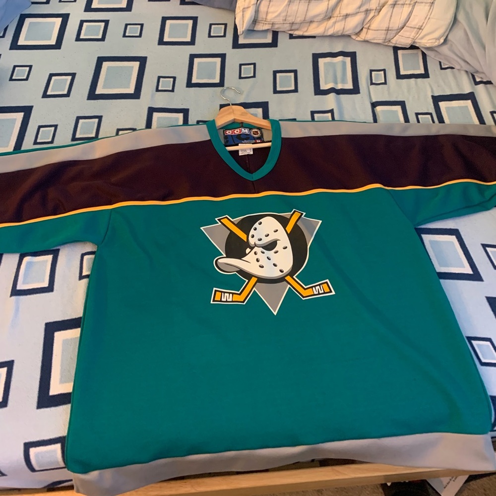 Vintage MIGHTY DUCKS JERSEY sz XL